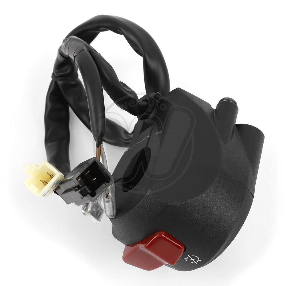 0ST8288_ai4329 two.jpg